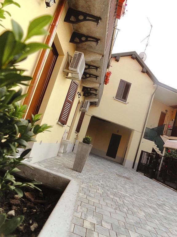 La Casa Di Margit Nova Milanese Exterior foto
